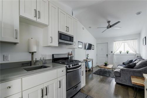 2-1126 1/2 Chicon St, Austin, TX, 78702-2780 | Card Image