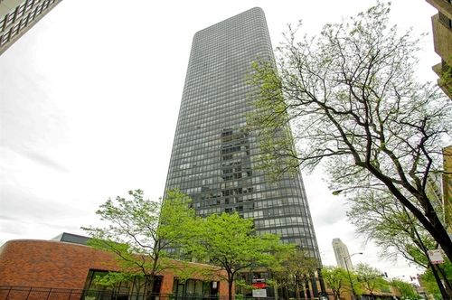 3514-5415 Sheridan Rd, Chicago, IL, 60640-1986 | Card Image
