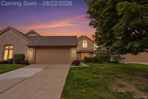 5828 Dawn Ridge Dr, Troy, MI, 48098-5103 | Card Image