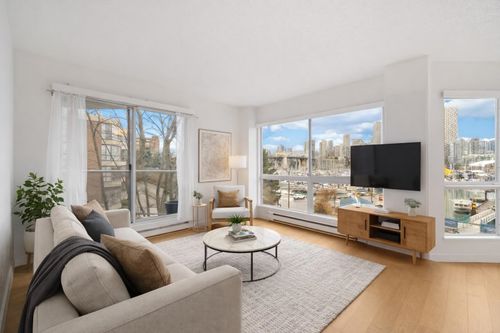 406-1510 W 1st Ave, Vancouver, BC, V6J4S3 | Card Image