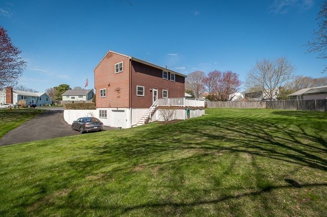 6 Saint Peters Ln, House other with 3 bedrooms, 3 bathrooms and 4 parking in Gloucester MA | Image 6