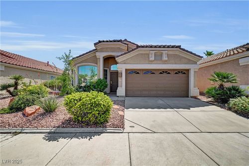 3520 Round Valley Way, Las Vegas, NV, 89129-2111 | Card Image