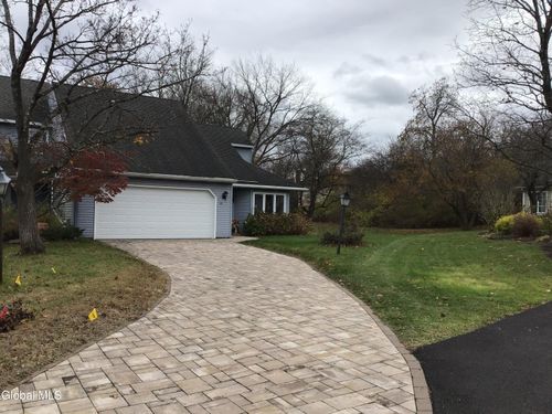 48 Carrie Ct, Niskayuna, NY, 12309-2224 | Card Image