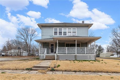 903 N Mulberry St, Ottawa, KS, 66067-1721 | Card Image