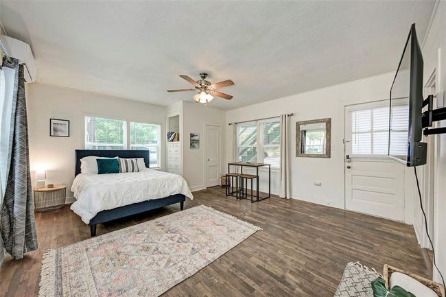 APT-6 - 915 W 21 St St, Condo with 0 bedrooms, 1 bathrooms and 1 parking in Austin TX | Image 12