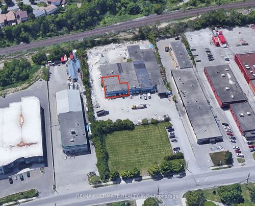 208 Newkirk Rd, Richmond Hill, ON, L4C3G7 | Card Image