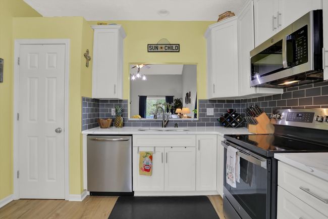 10381 Glenn Abbey Ln, House other with 3 bedrooms, 2 bathrooms and null parking in Fishers IN | Image 13