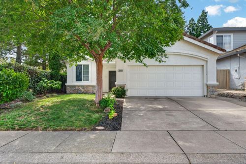 3203 Europa Street, Roseville, CA, 95661 | Card Image