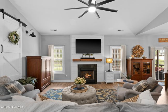 140 W Huckleberry Way, House other with 3 bedrooms, 2 bathrooms and 2 parking in Rocky Point NC | Image 10