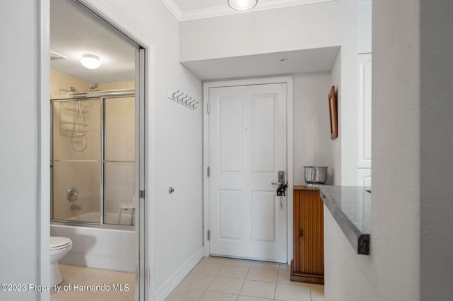 UNIT-614 - 4516 Seagull Dr, Condo with 2 bedrooms, 2 bathrooms and null parking in New Port Richey FL | Image 6