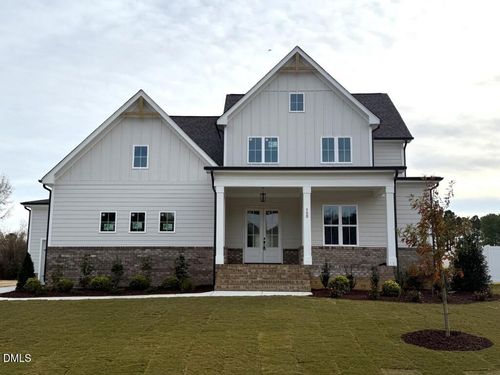 150 Summerlin Dr, Archer Lodge, NC, 27527-4402 | Card Image