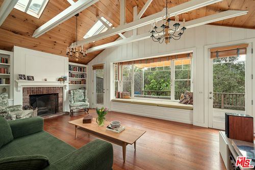 20930 Shady Ln, Topanga, CA, 90290-3634 | Card Image