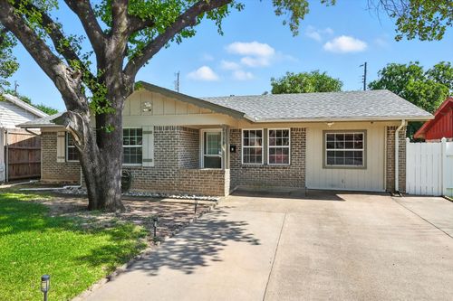 1516 Mosley Dr, Irving, TX, 75060-5729 | Card Image