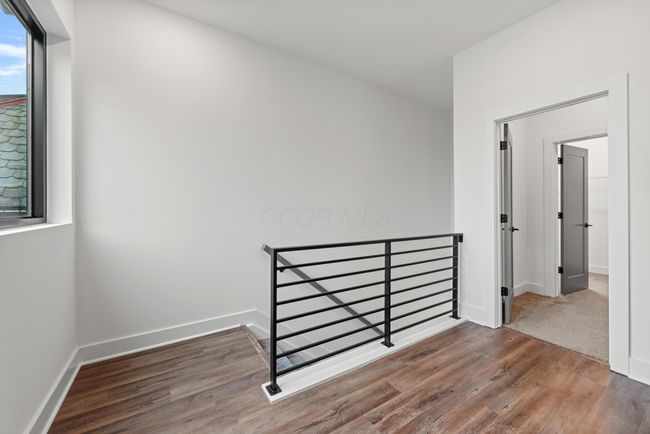 3rd Floor Wet-bar / Hall / Rooftop access | Image 29