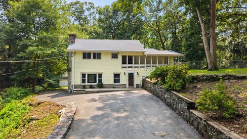 55 Wenonah Rd, Putnam Valley, NY, 10579-1538 | Card Image