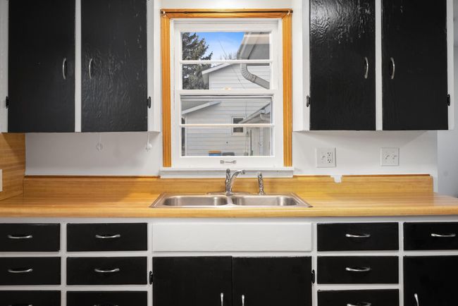 Kitchen 2 | Image 13