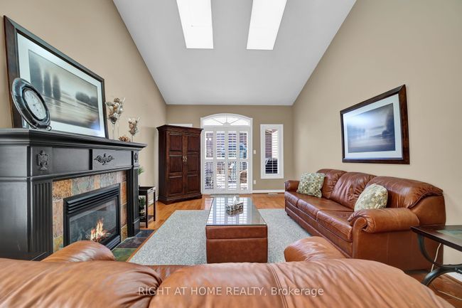 39 Via Amici, Condo with 3 bedrooms, 4 bathrooms and 2 parking in Alliston ON | Image 14
