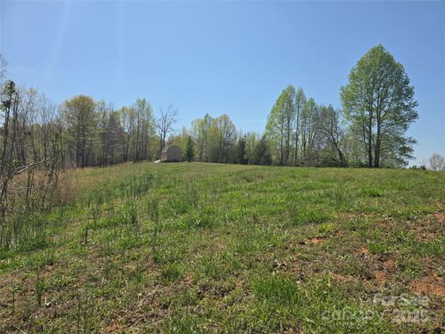 44-0 Hickory Loop, Rutherfordton, NC, 28139 | Card Image