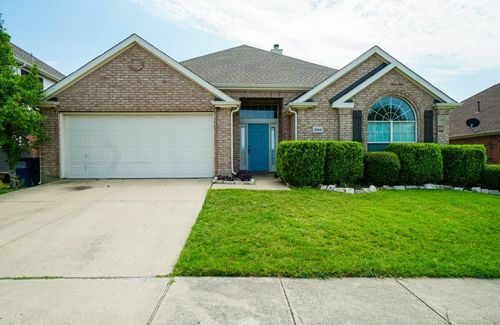 1044 Southfork Dr, Little Elm, TX, 75068-5961 | Card Image