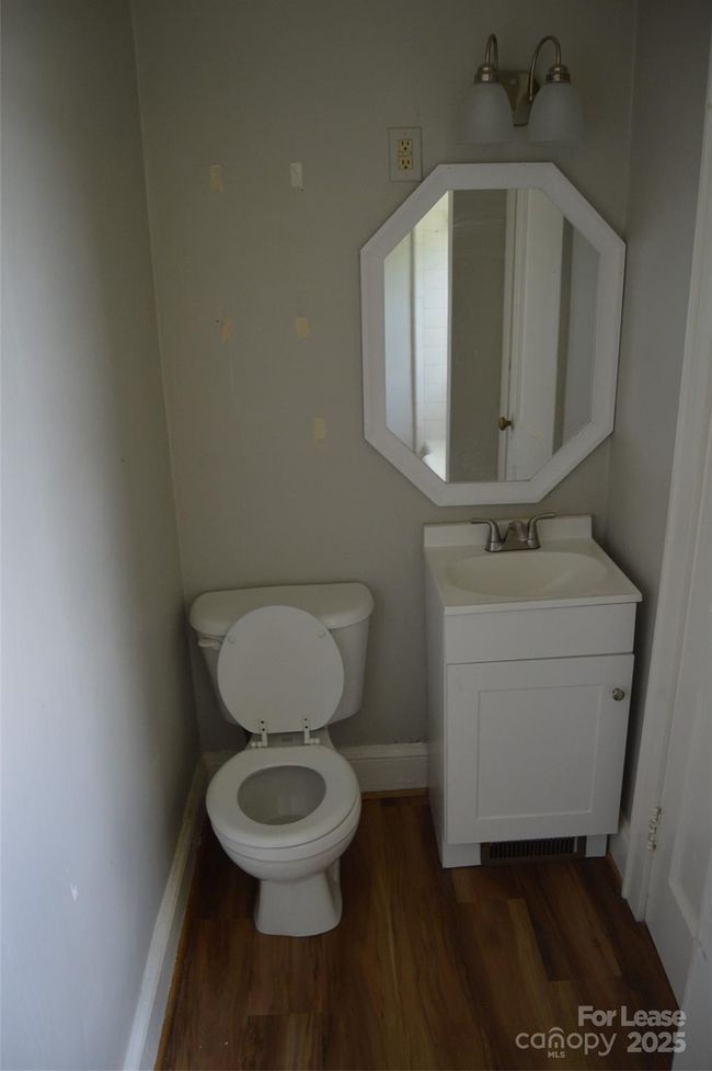 102 Feimster St, Condo with 2 bedrooms, 1 bathrooms and null parking in Statesville NC | Image 16