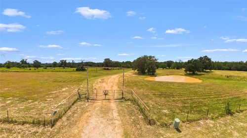 7212 County Road 2761, Buffalo, TX, 75831-4698 | Card Image