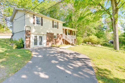 806 Childress Hollow Rd, Chickamauga, GA, 30707-1820 | Card Image