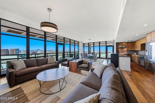 2204-310 S 4th St, Phoenix, AZ, 85004-2515 | Card Image