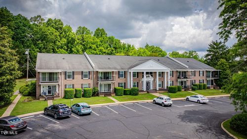 8e-202 University Parkway, Johnson City, TN, 37604 | Card Image