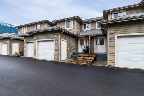 65-40200 Government Rd, Squamish, BC, V8B0G6 | Card Image