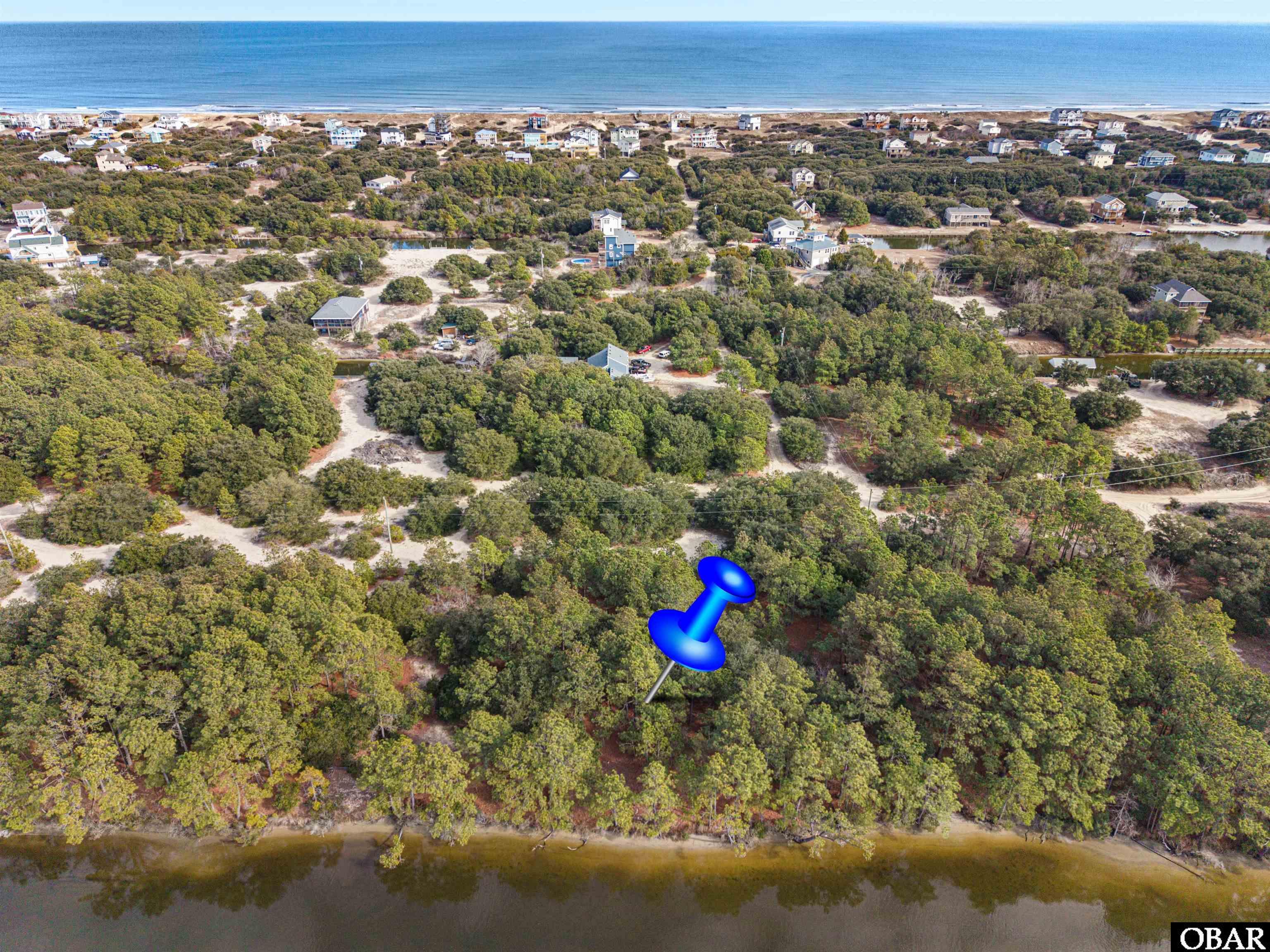 Land in Corolla