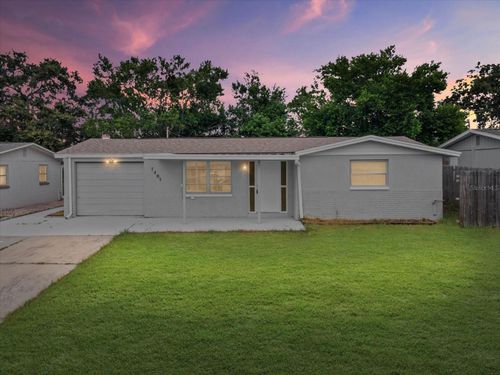 7405 Country Club Dr, HUDSON, FL, 34667-6803 | Card Image