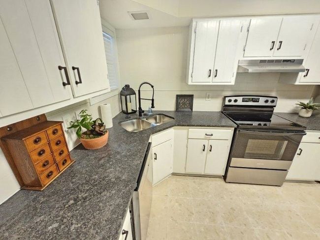 738 Brentwood Pl Se, Condo with 2 bedrooms, 2 bathrooms and null parking in Marietta GA | Image 5