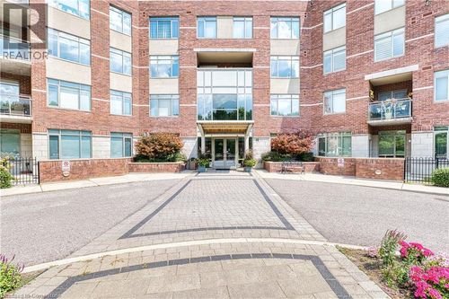 105-400 Romeo St N, Stratford, ON, N5A0A2 | Card Image