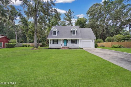 24 Chesterfield Lake Dr, Beaufort, SC, 29906-9058 | Card Image