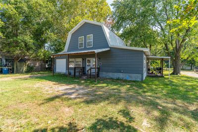 104 N Pine Avenue, House other with 2 bedrooms, 1 bathrooms and null parking in Gentry AR | Image 1