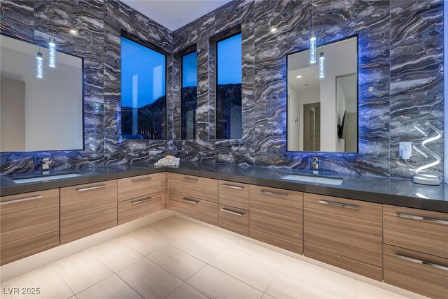 645 Overlook Rim Dr, House other with 4 bedrooms, 6 bathrooms and null parking in Henderson NV | Image 25