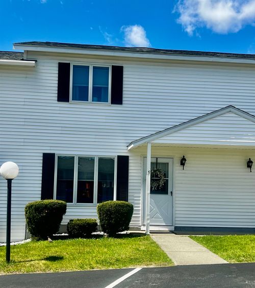 unit-5-155 Dorr Dr, Rutland, VT, 05701-3811 | Card Image