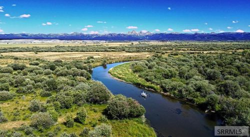 7243 Ards Rd, Tetonia, ID, 83452-5124 | Card Image
