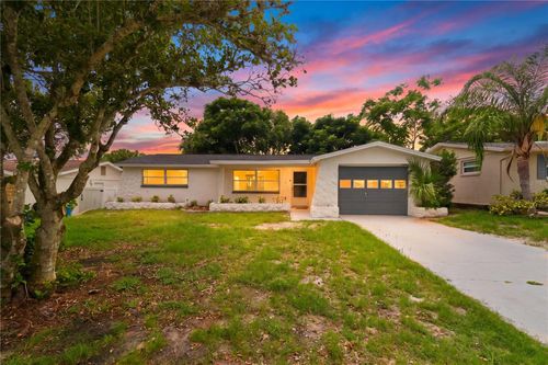 5165 Greenwood St, NEW PORT RICHEY, FL, 34653-4714 | Card Image