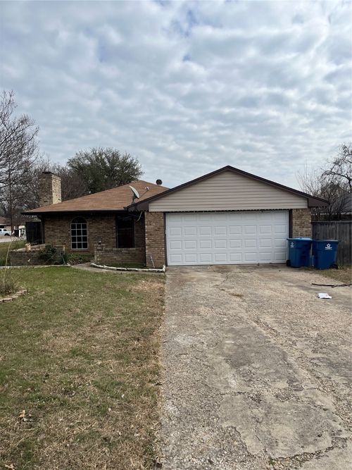 200 Evelyn St, Desoto, TX, 75115-5506 | Card Image