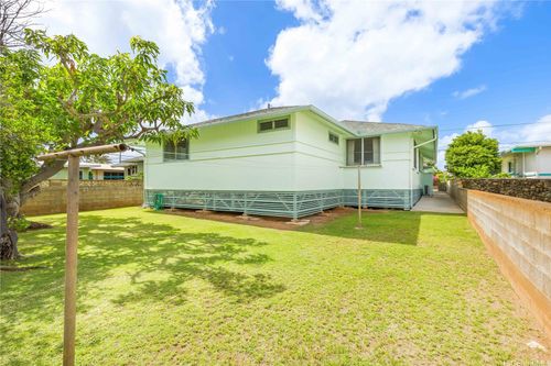 609 Hunapaa St, Honolulu, HI, 96816-4728 | Card Image