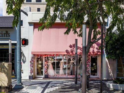 247 Miracle Mile, Coral Gables, FL, 33134-5907 | Card Image