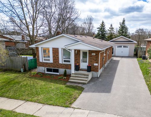 513 Havelock Dr, Waterloo, ON, N2L4N8 | Card Image