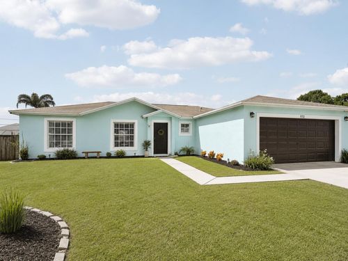572 Sw Bacon Ter, Port St. Lucie, FL, 34953-2911 | Card Image