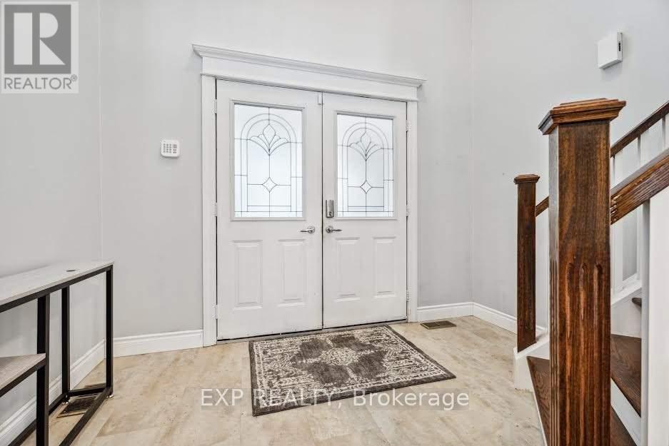Residential Lease in Barrie (Holly) 3