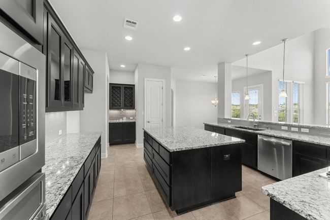 4217 Gallego Cir, House other with 5 bedrooms, 4 bathrooms and 3 parking in Bee Cave TX | Image 11