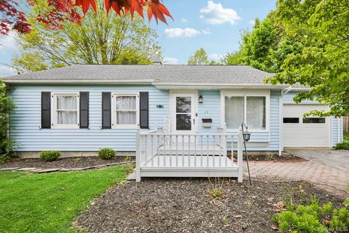 39 Cooper Dr, Monroe, NY, 10950-1501 | Card Image