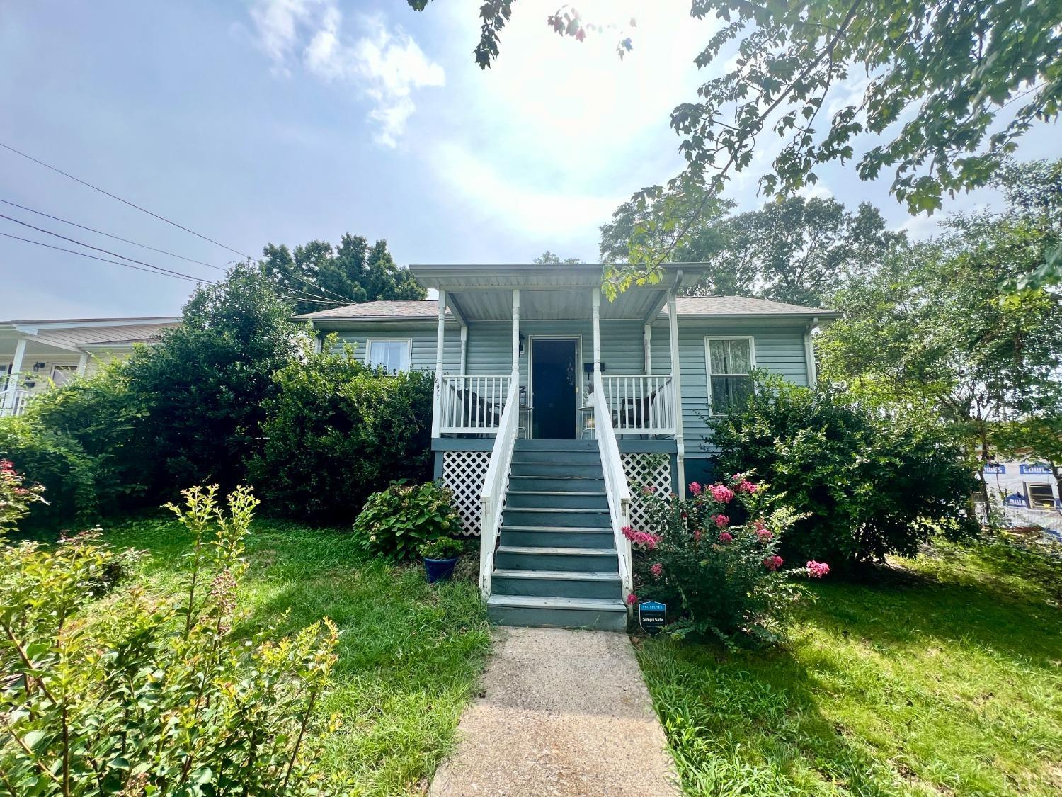 Campbell Ave, Lynchburg, VA 24501