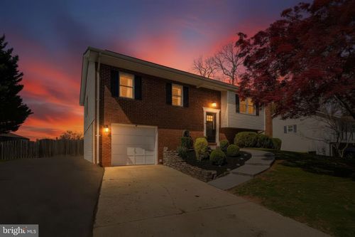 952 Seahorse Ct, ANNAPOLIS, MD, 21409-4750 | Card Image