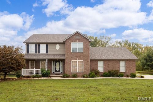 24 Lori Ann Ct, Highland, IL, 62249-4883 | Card Image